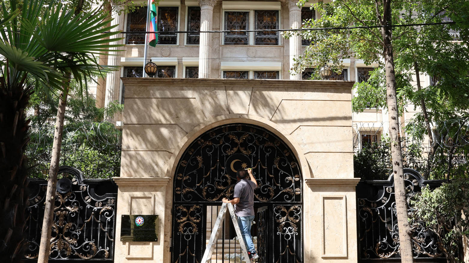 ساختمان جدید سفارت آذربایجان در ایران - عكس: ای اف پی