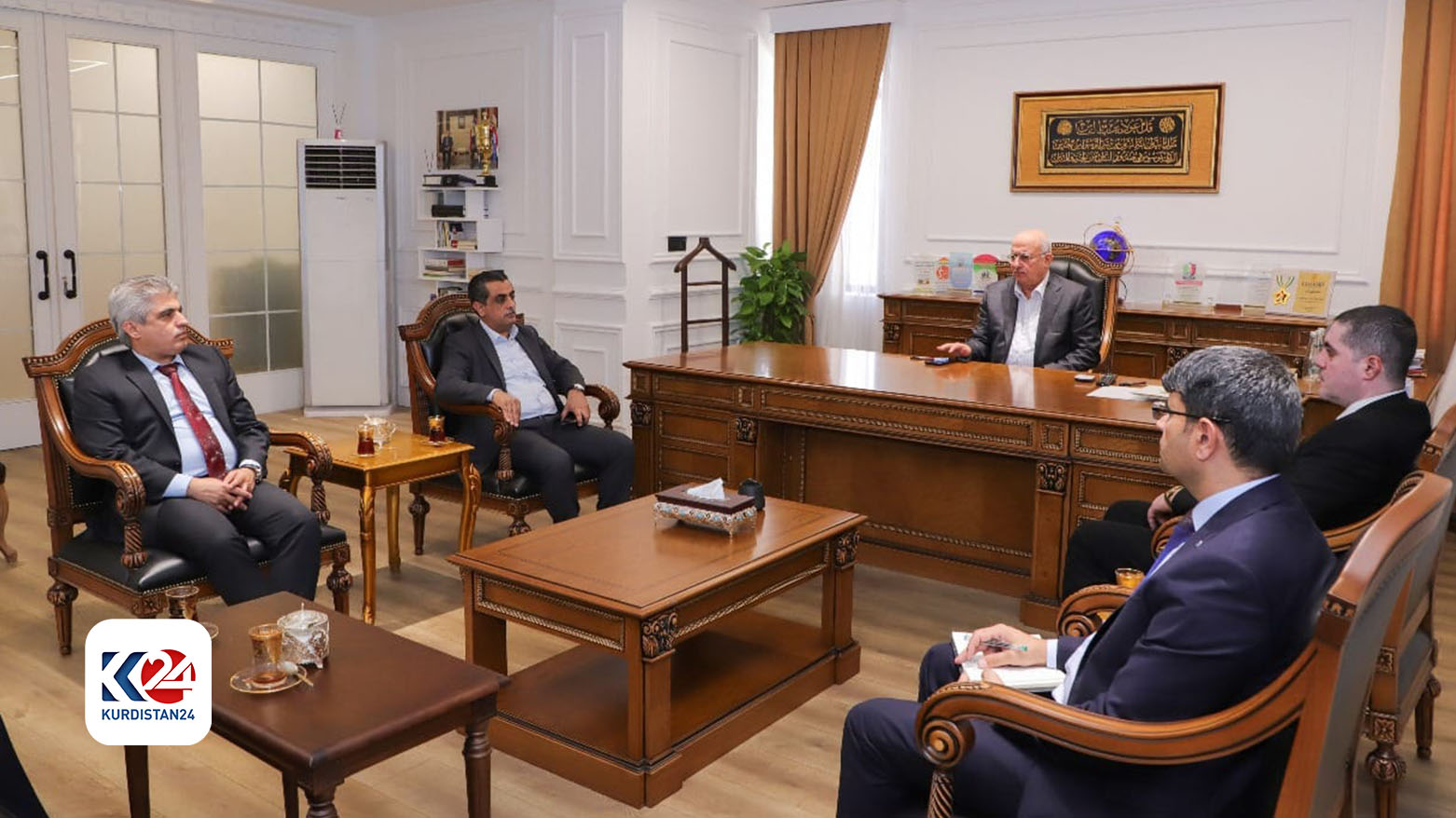 ئاوات شێخ جەناب وەزیری دارایی لەگەڵ شاندێکی هاوبەشی دیوانی چاودێی دارایی عێراق و هەرێمی کوردستان