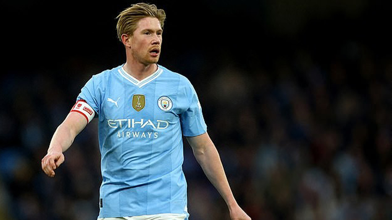 کیڤن دێ برۆین ناوەڕاستکاری یانەی مانچێستەر سیتی