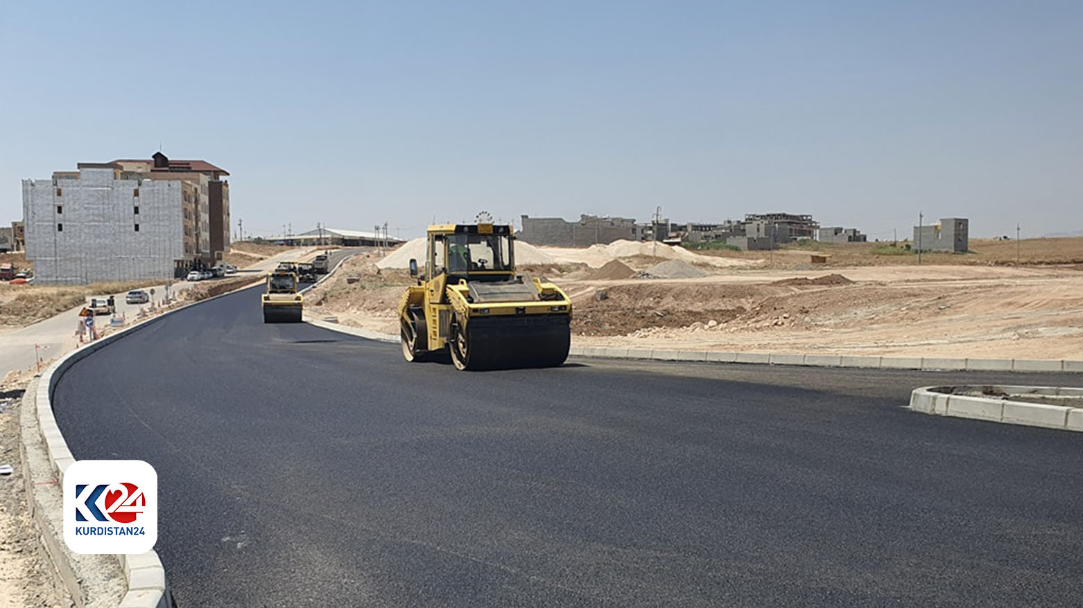 Building 60m and 30m roads in Duhok