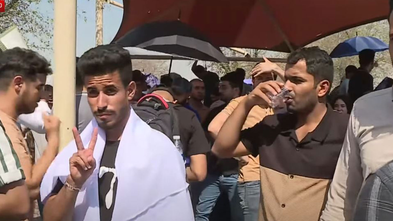 Medical graduates protest in Baghdad demanding employment