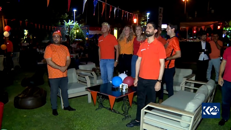 Football fans from the Netherlands gather in the Kurdistan Region’s capital of Erbil on Sunday to support Holland’s national team compete. (Photo: Kurdistan 24)