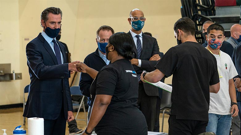 Aşı yaptıranlara piyango: 15 milyon doları 10 kişi paylaşacak