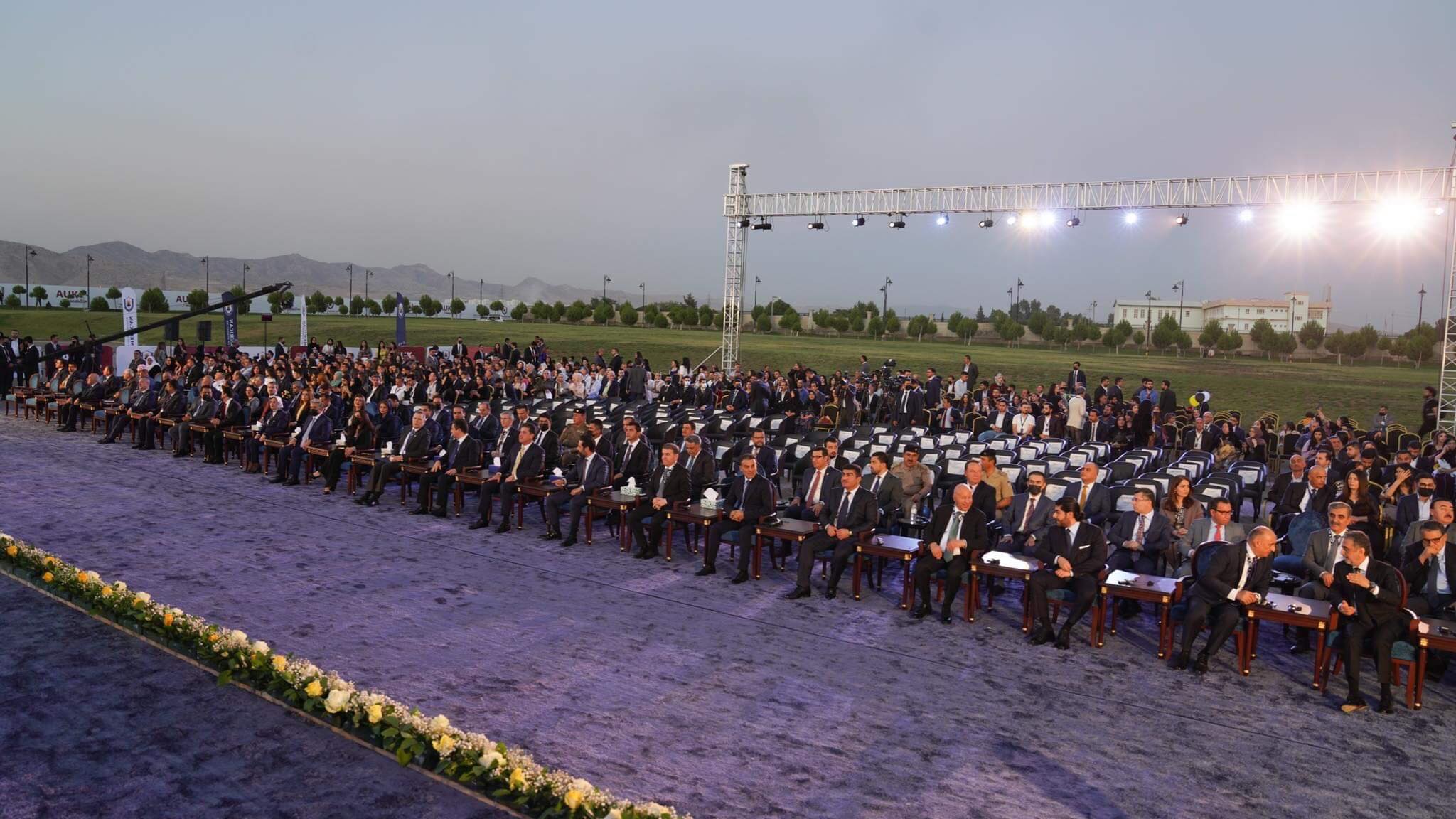 دیمه&zwnj;نێكی ئاماده&zwnj;بووان