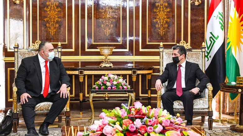 Prime Minister Masrour Barzani and the new Romanian ambassador to Iraq during a meeting in Erbil. (Photo: Prime Minister's Media Office
