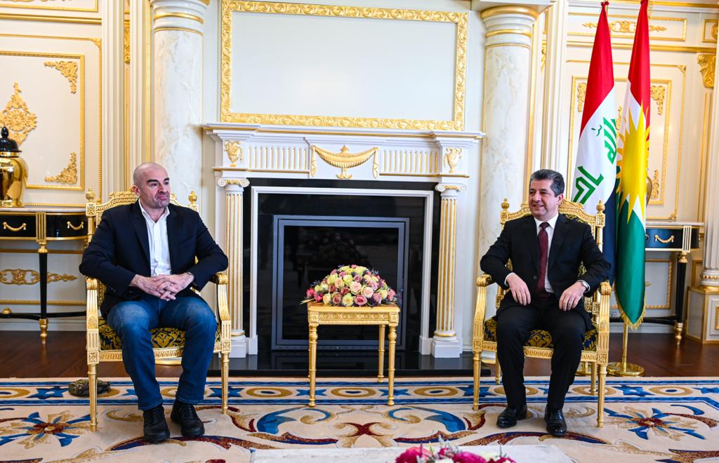 مسرور بارزانی نخست‌وزیر و بافل طالبانی رئیس اتحادیه‌ی میهنی کوردستان