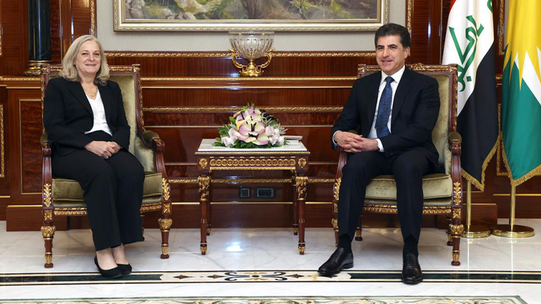 نچیروان بارزانی، رئییس اقلیم کوردستان و آلینا رومانوفسکی سفیر آمریکا در عراق فدرال