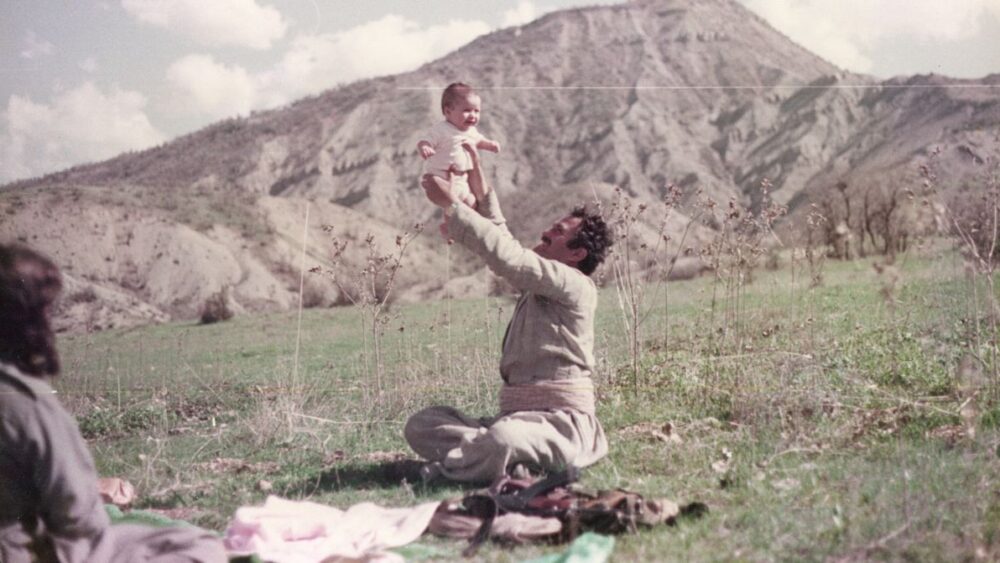 Beri Shalmashi with her father in the village of Gewrede in Iraqi Kurdistan (Photo: Beri Shalmashi)