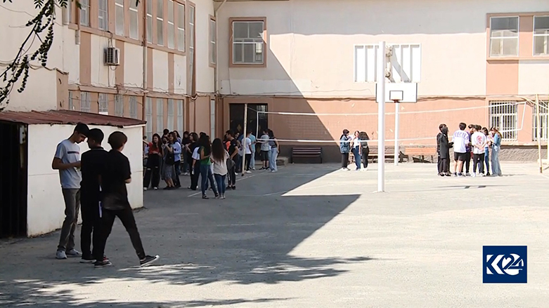 Xwendekarên Bakur daxwaza perwerdehiya bi zimanê Kurdî dikin