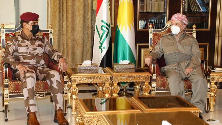 Head of Kurdistan Democratic Party (KDP) Masoud Barzani (Right) with Lieutenant-General Abd Al Amir Rashid Yarallah. (Photo: Barzani's headquarters)