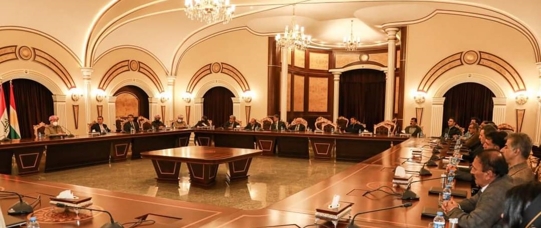 كۆبوونه&zwnj;وه&zwnj;ی سه&zwnj;رۆك بارزانی له&zwnj;گه&zwnj;ڵ نووسه&zwnj;ر و ئه&zwnj;كادیمێسته&zwnj;كانی رۆژهه&zwnj;ڵاتی كوردستان