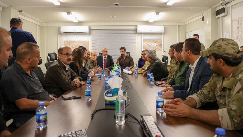 Delegation led by DPM Qubad Talabani meets with the senior management of the UAE’s Dana Gas in the Khor Mor field, Sulaimani province, Kurdistan Region, June 25, 2022 (Photo: KRG)