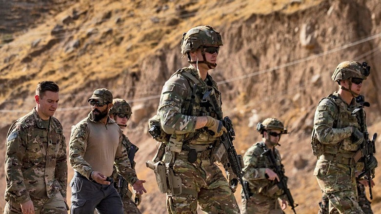 دورية أميركية قرب معبر سيمالكا الحدودي بين سوريا وكردستان العراق في الأول من تشرن الثاني/نوفمبر 2021 دليل سليمان