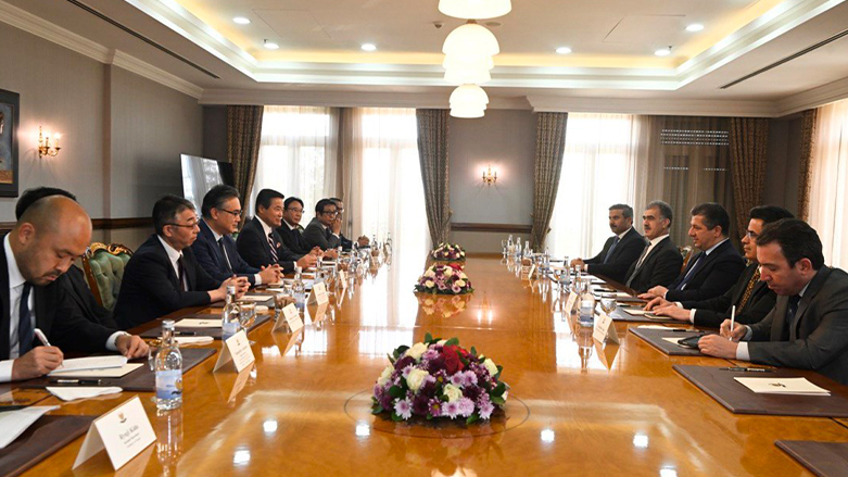 Kurdistan Region Prime Minister Masrour Barzani (third from right) during his meeting with top Japanese delegation, June 6, 2023. (Photo: KRG)