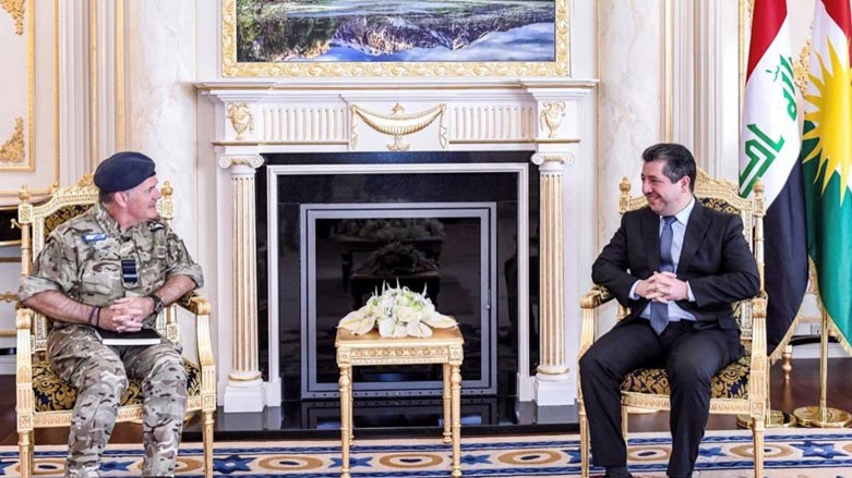 Kurdistan Region Prime Minister Masrour Barzani (right) during his meeting with the United Kingdom's Chief of Defense Staff's Senior Advisor to the Middle East and North Africa, Air Marshal Martin Sammy Sampson, June 15, 2023. (Photo: KRG)