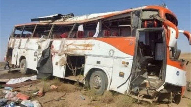 اتوبوس واژگون شده‌ی حامل زائران عراقی در استان خراسان رضوی