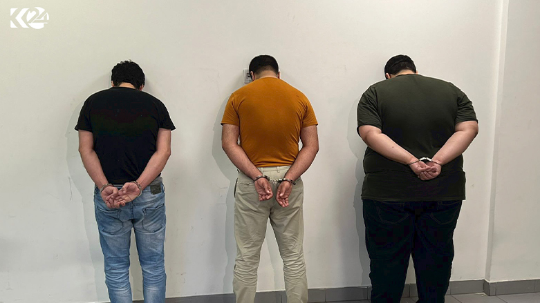 أمن أربيل يقبض على ثلاثة أشخاص بتهمة حيازة نقود مزورة