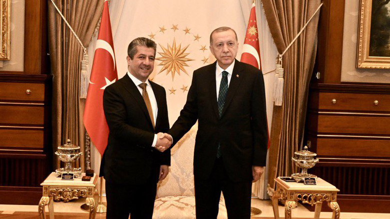 Kurdistan Region Prime Minister Masrour Barzani (left) shaking hands with Turkey's President Recep Tayyip Erdogan in Ankara, June 20, 2023. (Photo: KRG)