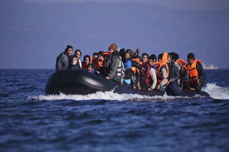 انتشال 3 جثث وفقدان 12 مهاجراً بغرق 3 قوارب قبالة سواحل تونس