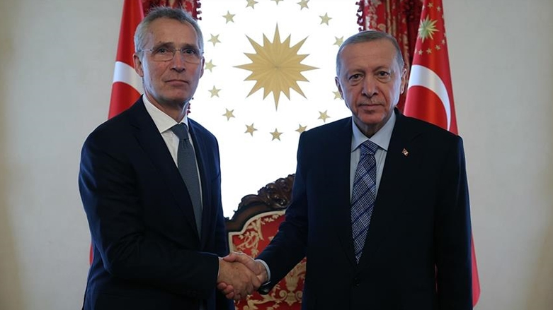 الرئيس التركي أردوغان والأمين العام لحلف شمال الأطلسي ينس ستولتنبرغ