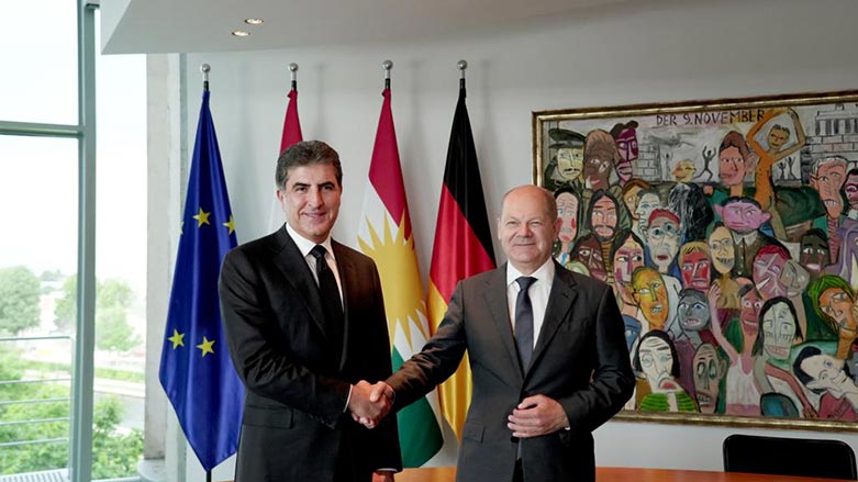 Kurdistan Region President Nechirvan Barzani (left) shaking hands with Olaf Scholz, Chancellor of Germany, in Berlin, June 26, 2023. (Photo: Kurdistan Region Presidency)