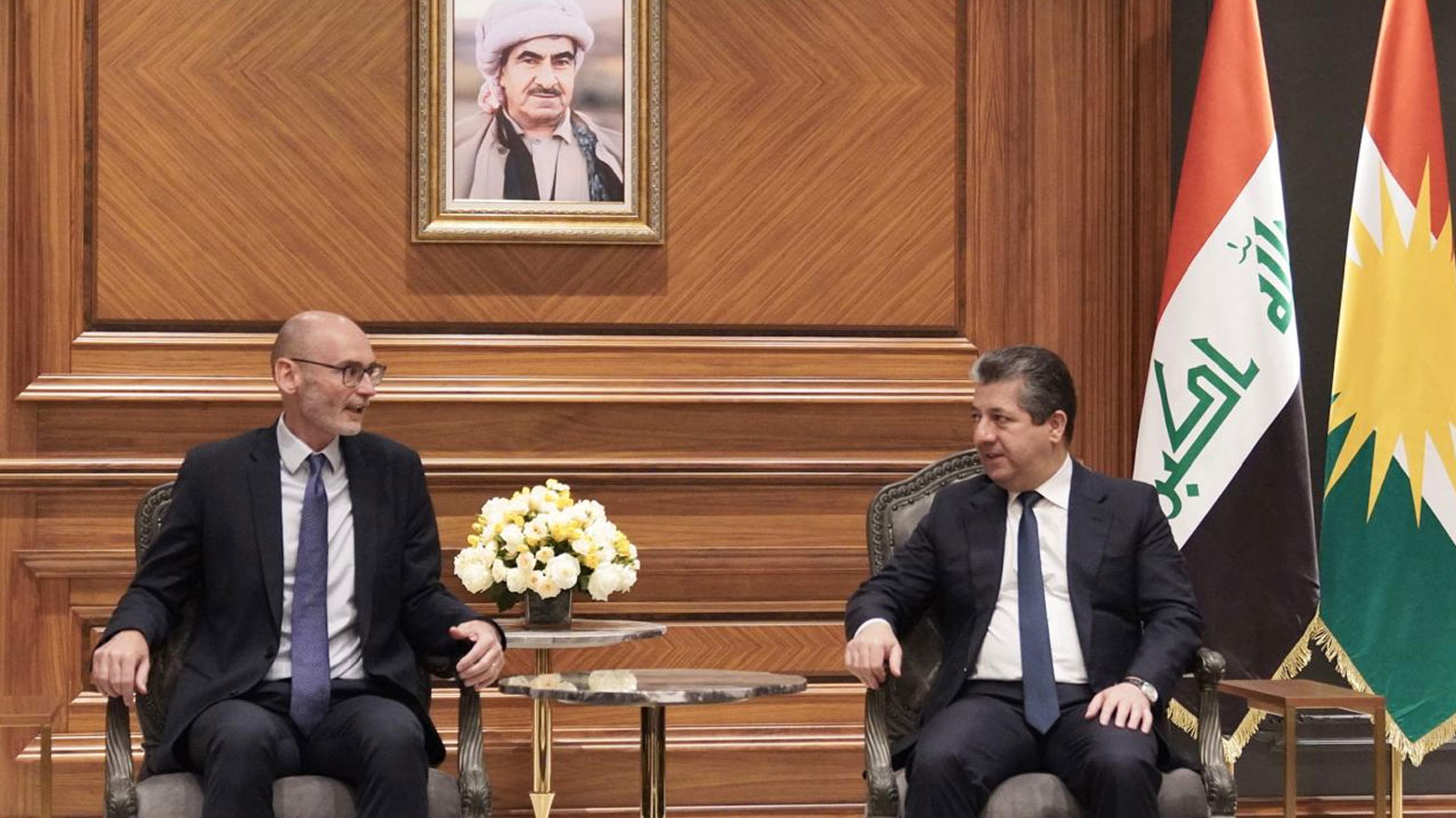 KRG PM Masrour Barzani (R) and British Ambassador to Iraq, Stephen Hitchen (L). (Photo: Kurdistan 24)