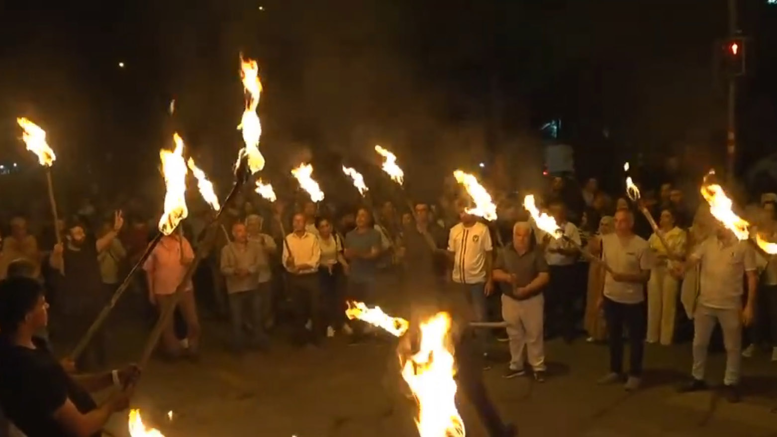Li Diyarbekirê, qurbaniyên êrişa 5ê Heziranê hatin bibîranîn