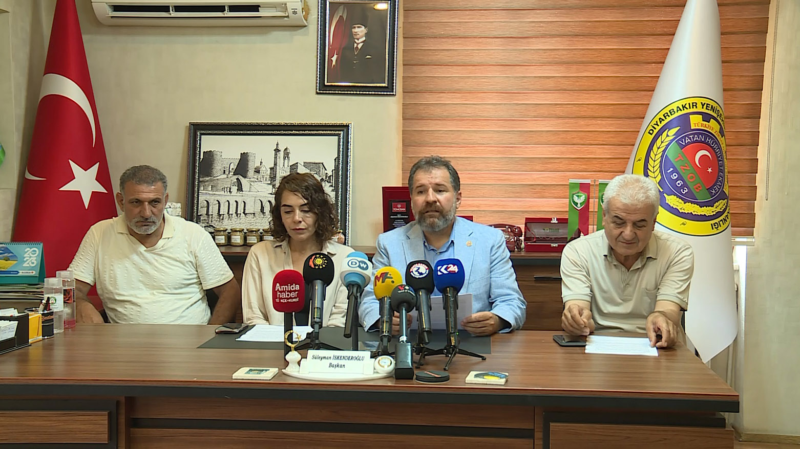 Diyarbekir.. Cotkar û jûrên cotkaran ji buhayên dexlûdanê ne razî ne