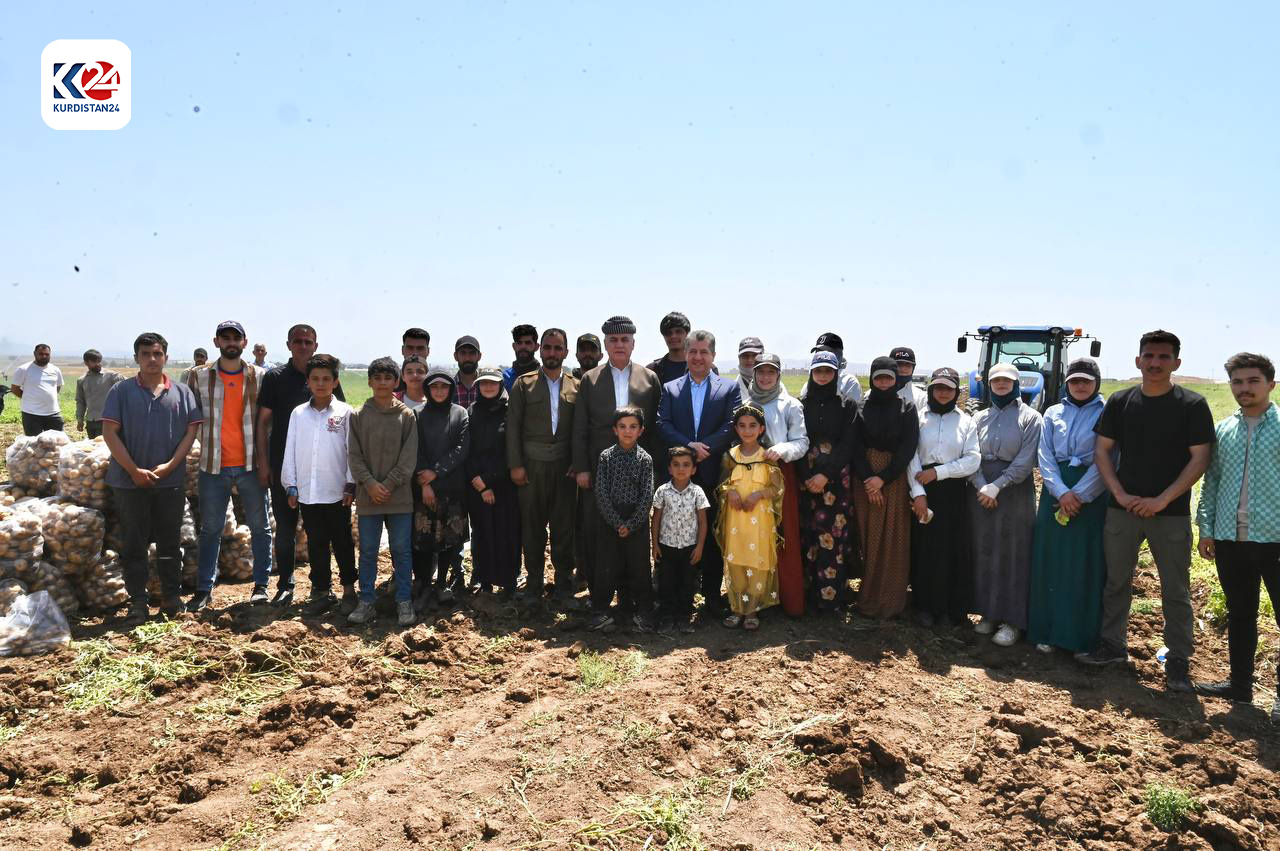 Kurdistan Region Prime Minister Masrour Barzani during his visit to Bardarash district farmers, June 11, 2024. (Photo: KRG)