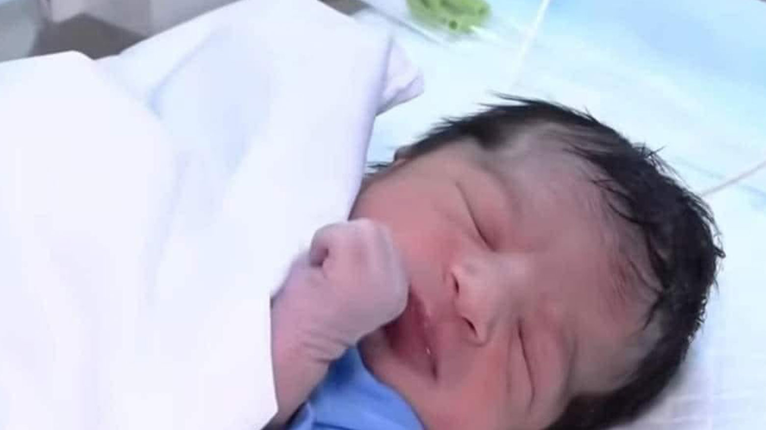 Arafat'ta dünyaya gelen bebek