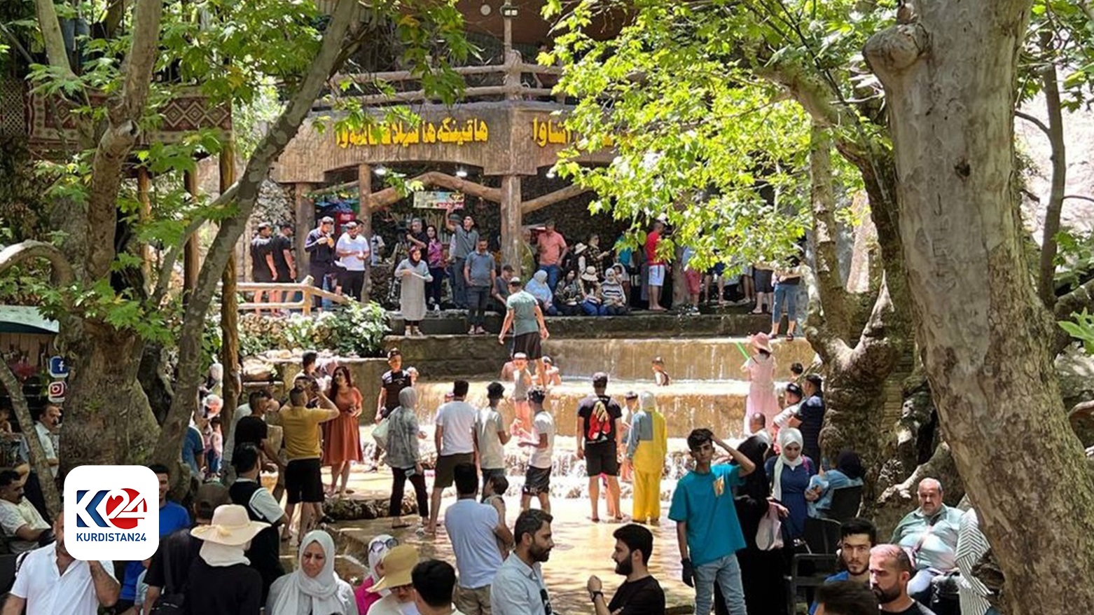 Turistler Duhok'un Aşawa tatil köyüne akın etti (FOTO: Heysem Zawêteyi)