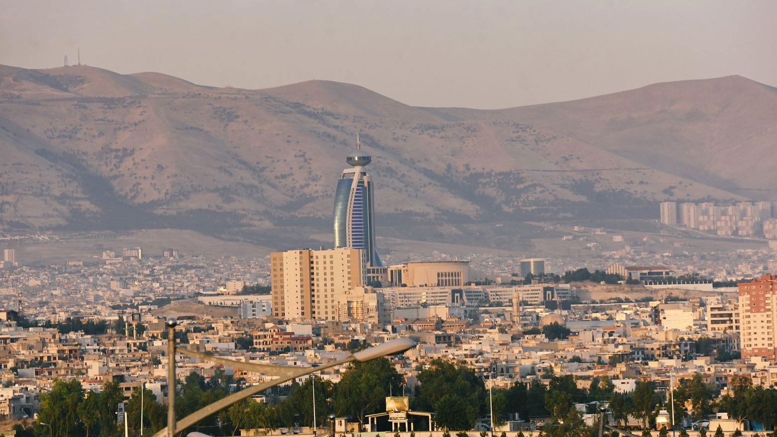 Süleymaniye’nin turistik alanlarında 1200 ton çöp toplandı