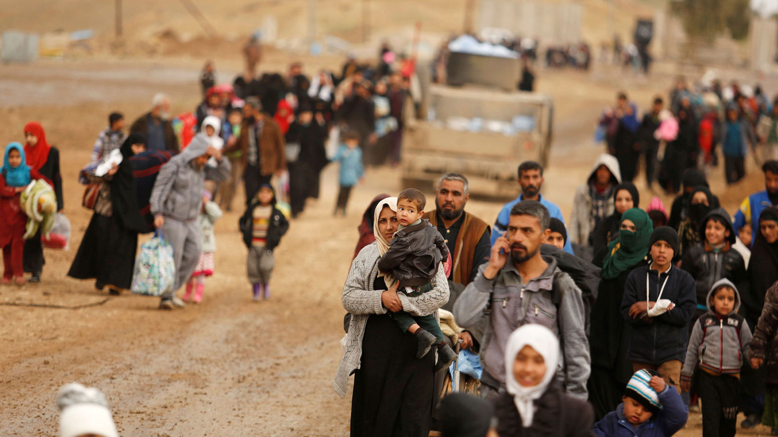 الهجرة النيابية تدعو إلى تمديد الموعد النهائي لعودة النازحين