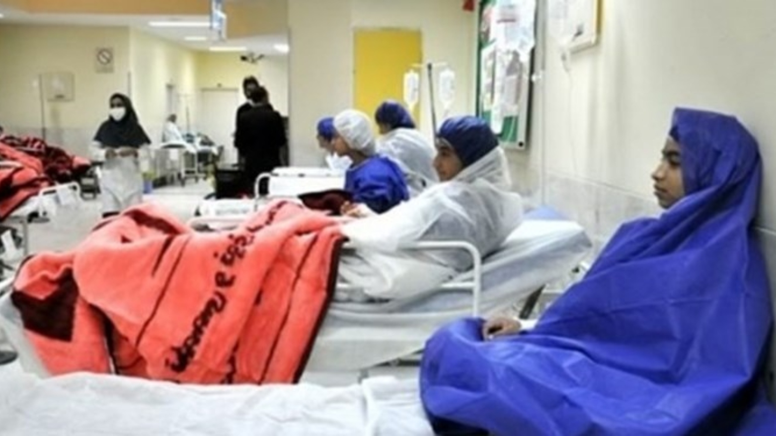 مقامات استان گیلان در شمال ایران از مسمومیت ۲۶۰ نفر در رضوانشهر خبر دادند