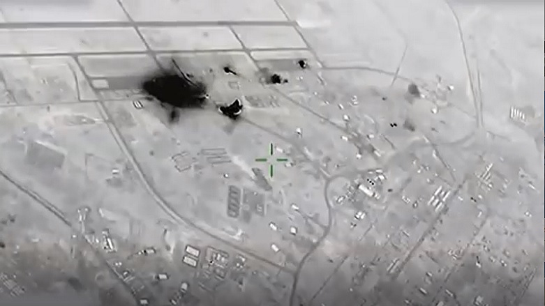 دیمەنێکی بۆردومانی بنکەی ئاسمانی عەین ئەسەد