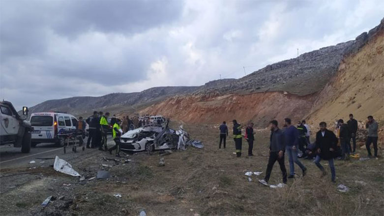 Diyarbakır'da meydana gelen kazada 5 kişi öldü
