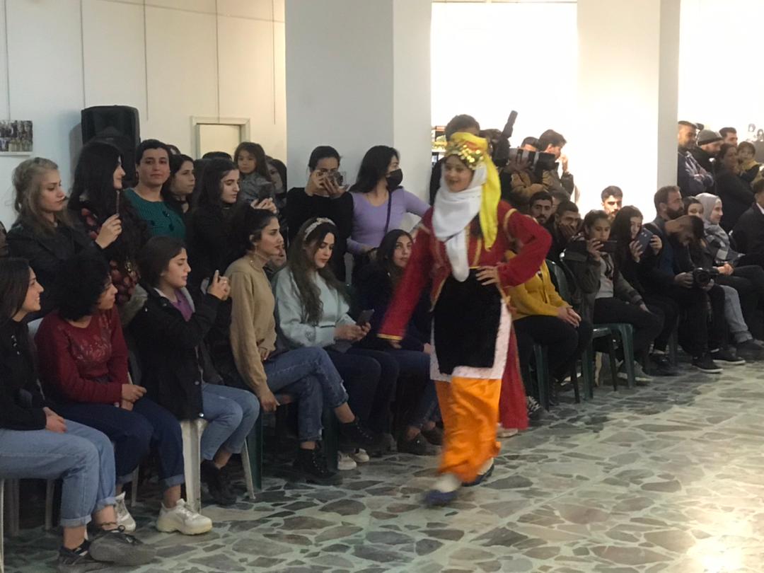 Numayişkirina cil&ecirc; kurd&icirc; li Qamişlo - W&ecirc;ne: Ekrem Slaih