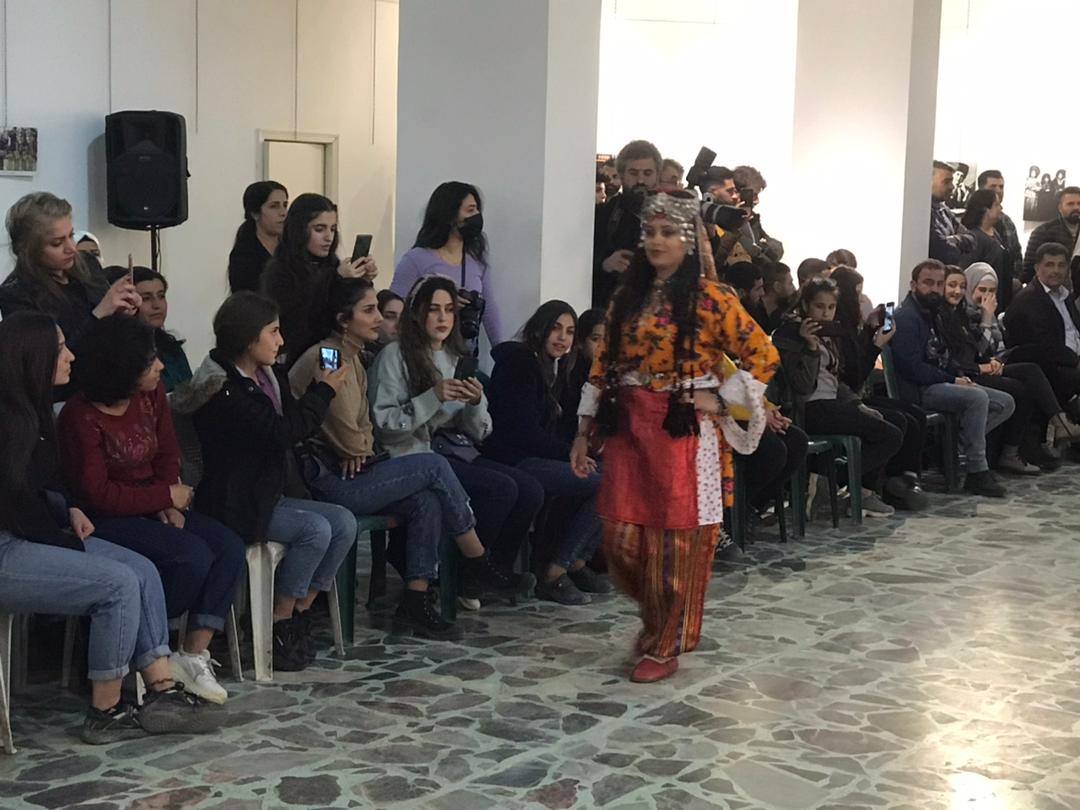 Numayişkirina cil&ecirc; kurd&icirc; li Qamişlo - W&ecirc;ne: Ekrem Slaih