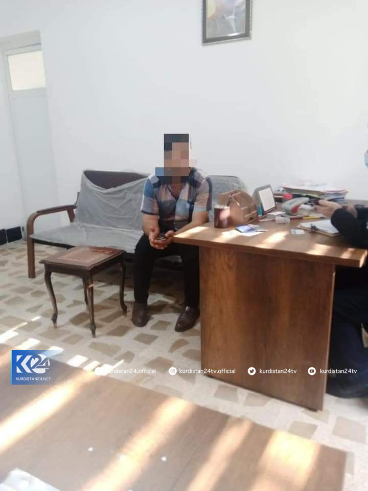 وێنه&zwnj;ی تۆمه&zwnj;تبار و ئه&zwnj;و چه&zwnj;ك و مه&zwnj;خزه&zwnj;نانه&zwnj;ی لێیگراوه&zwnj;