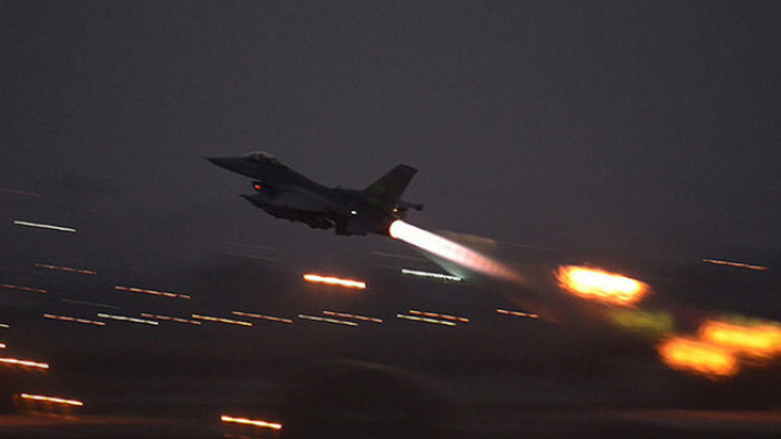 An F-16 Fighting Falcon takes off from Incirlik Air Base, Turkey, in support of Operation Inherent Resolve Aug. 12, 2015. (Photo: U.S. AIR FORCE / SENIOR AIRMAN KRYSTAL ARDREY)