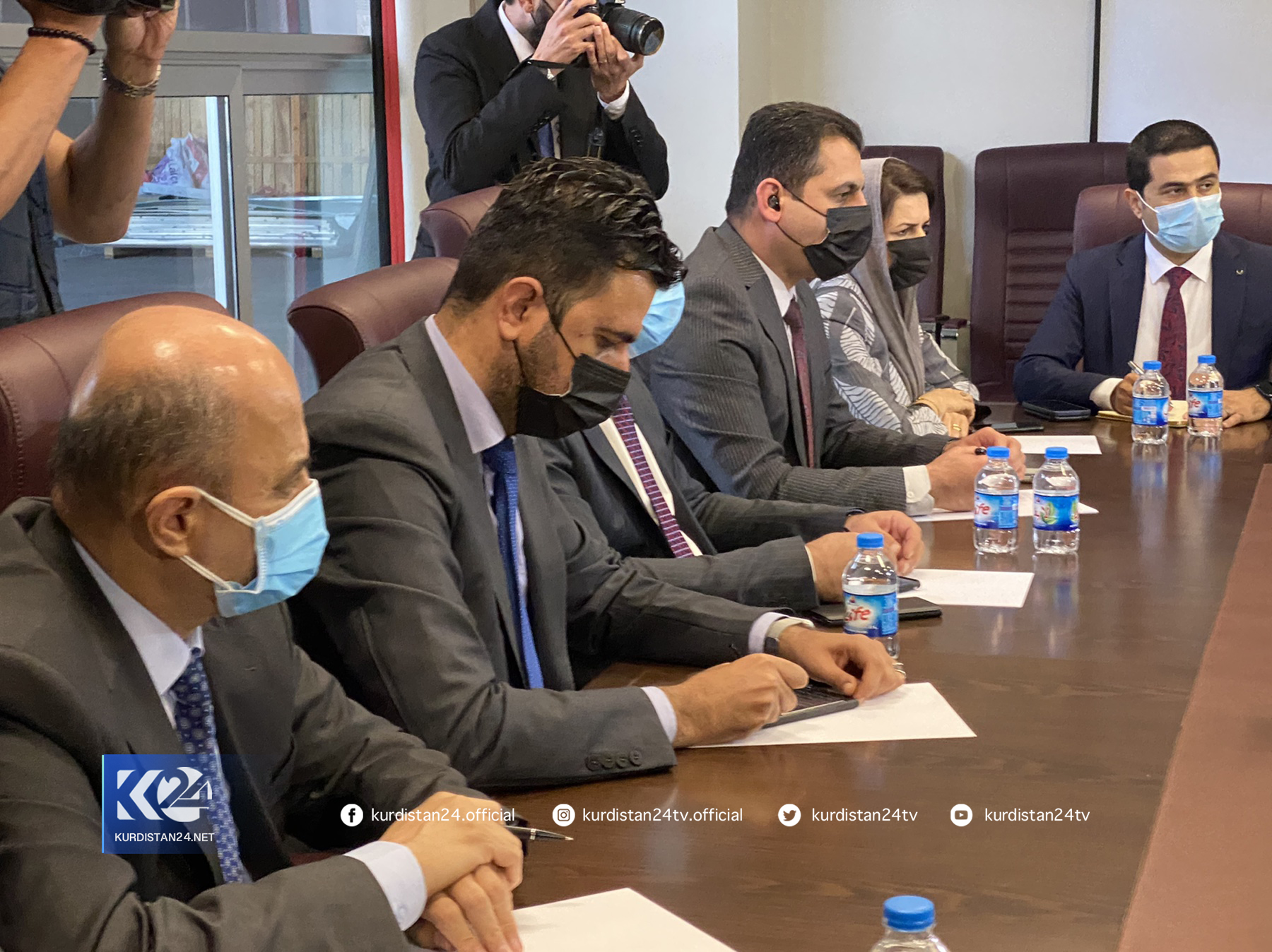 دیمەنێكی كۆبوونەوەكە