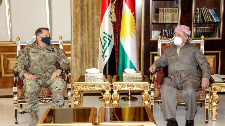 Masoud Barzani (Right) head of Kurdistan Democratic Party, with Maj Gen John W. Brennan, commander of the Combined Joint Task Force - Operation Inherent Resolve. (Photo: Barzani Headquarters)