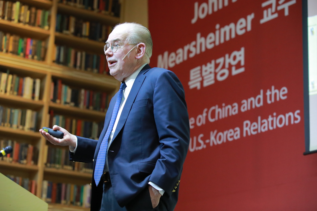 زانای سیاسه&zwnj;تی ئه&zwnj;مه&zwnj;ریكی (جۆن جۆزیف میرشایمه&zwnj;ر) 