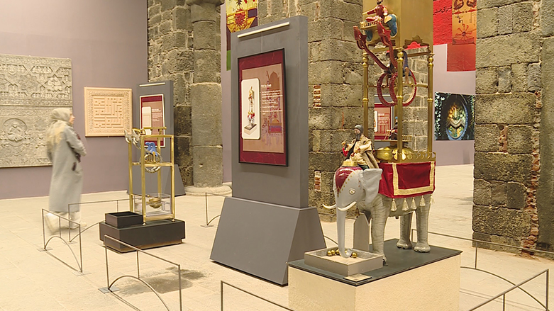 Pêşangeha Berhemên Cizîrî li Diyarbekirêhat vekirin