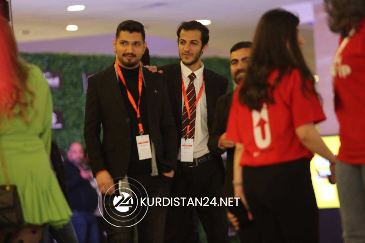 Young entrepreneurs were given an opportunity to give speeches and display their locally-made products at the event, March 26, 2022. (Photo: Islam Hero/Kurdistan 24)