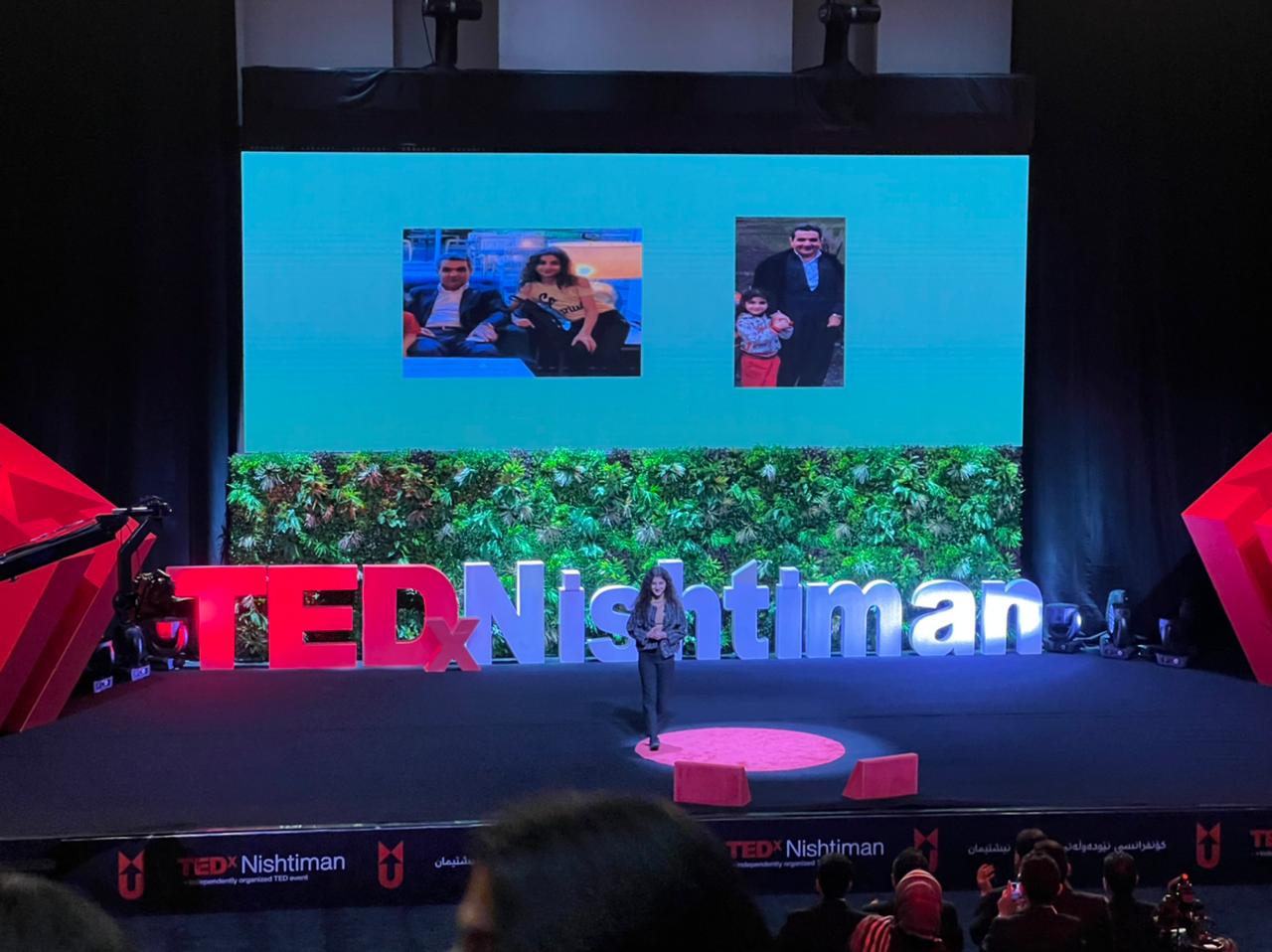 Vear Firsat Sofi delivering a speech on teenage empowerment during the fifth TEDxNishtiman in Erbil, March 26, 2022. (Photo: Kurdistan24)