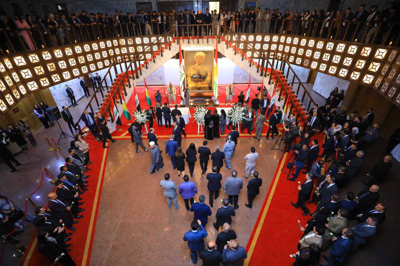 A bird's-eye view of the Kurdistan Parliament lawmakers paying tribute to the late Mullah Mustafa Barzani on the 44th anniversary of his death in Erbil, March 1, 2023. (Photo: Handout/Kurdistan Parliament)