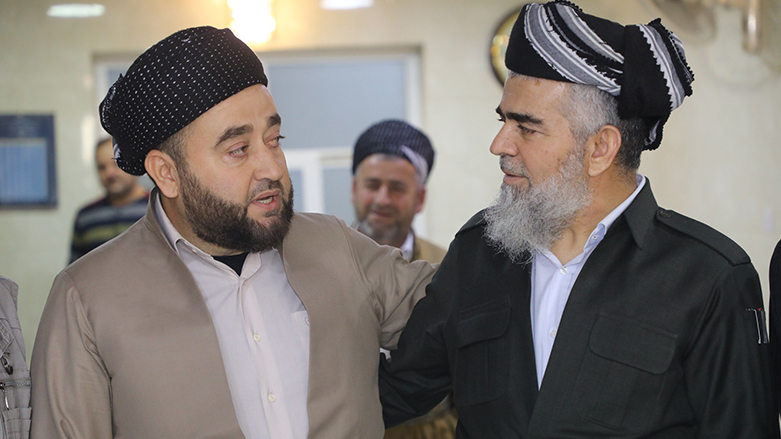 عوسمان کانی کوردەیی و عەلی باپیر سەرۆكی كۆمەڵی دادگەریی كوردستان