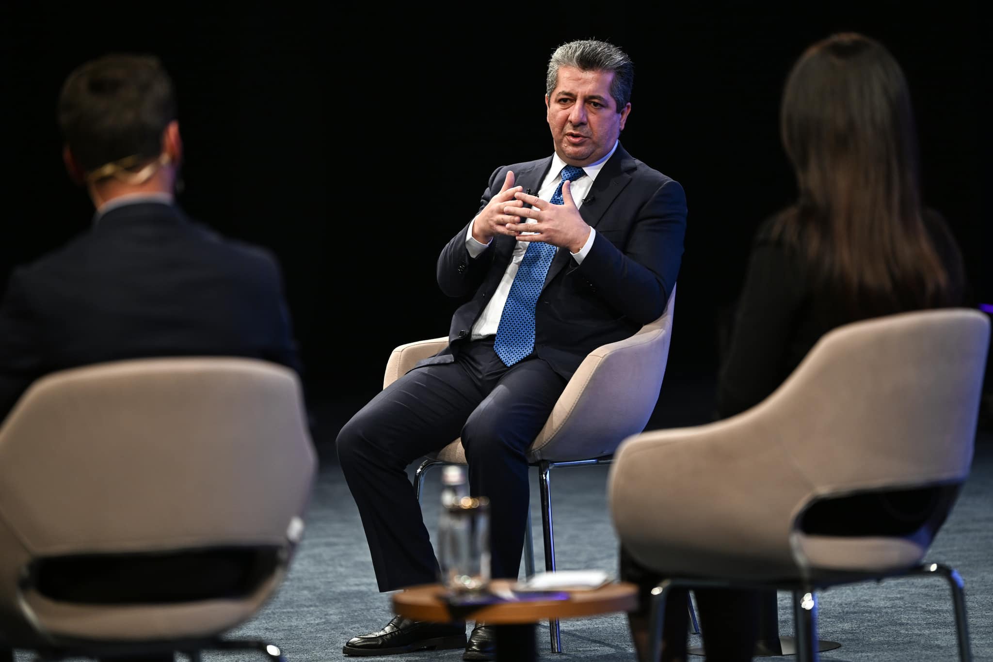 Kurdistan Region Prime Minister Masrour Barzani (center) speaking during a conversation at Youth Forum in Duhok, March 12, 2023. (Photo: KRG)