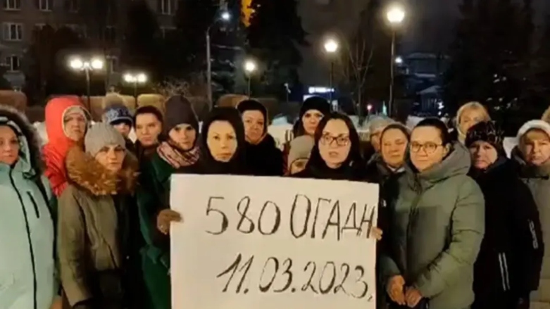 ئافره‌تانی رووسیا بۆ پوتن: مێرده‌كانمان مه‌نێرن بۆ بەرەی جەنگ